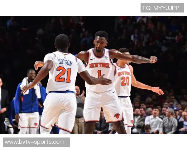 全队三分命中率高达50波蒂斯称默契提升助力进攻表现 全队三分命中率高达50波蒂斯称默契提升助力进攻表现