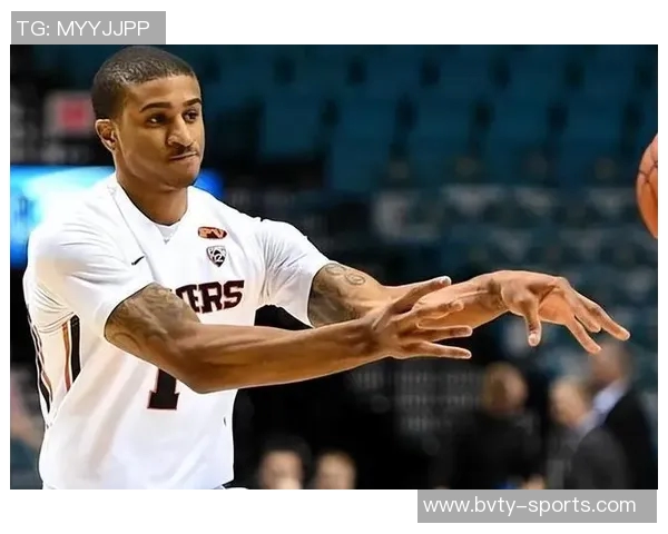 小佩顿定妆照发布迎来职业生涯第十季展现落选秀的励志精神 小佩顿定妆照发布迎来职业生涯第十季展现落选秀的励志精神