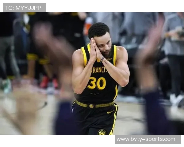 NBA球星心目中的最佳庆祝动作解析库里晚安安詹姆斯戴皇冠与耸肩风采