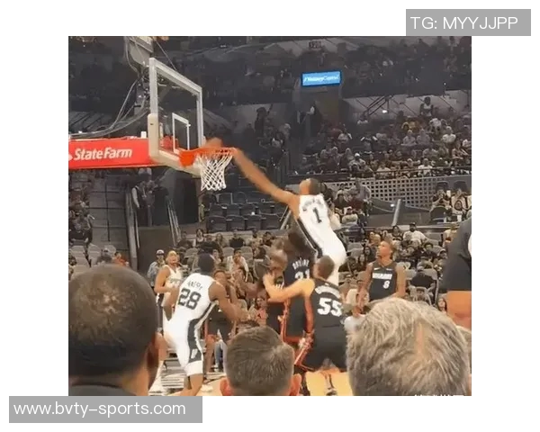 文班亚马赞弗拉格比赛强度称已观看多部精彩集锦