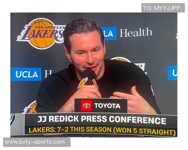 雷迪克谈太阳队合练情况强调球队凝聚力与现实挑战