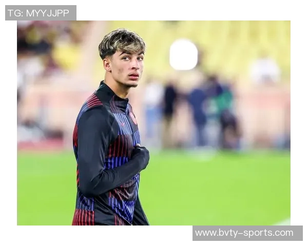 多特蒙德34岁替补门将迈尔成功续约至2027年正式签署新合同